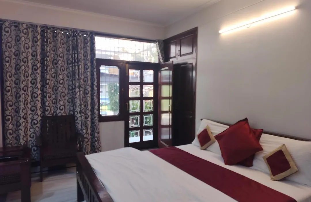 Hotel Sukhvilas-1
