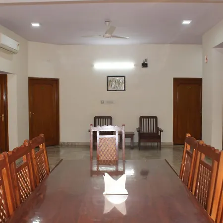 Hotel Sukhvilas-2